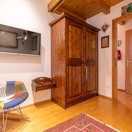 Tre Pini Apartment Falcade