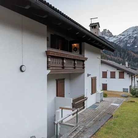 Tre Pini Apartment Falcade